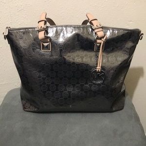 Michael Kors Tote Silver Metallic purse